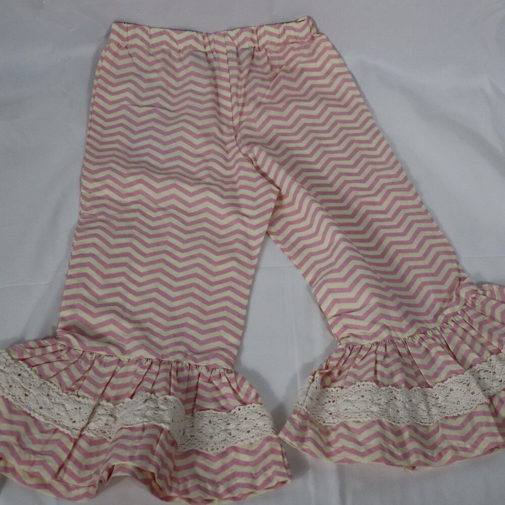NEW Girls 3T Mustard Pie Sweet Pink Kashmir Crops Chevron Ruffle Capri Pants